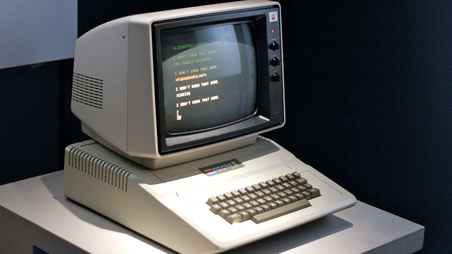 File:Apple II Plus, Museum of the Moving Image.jpg