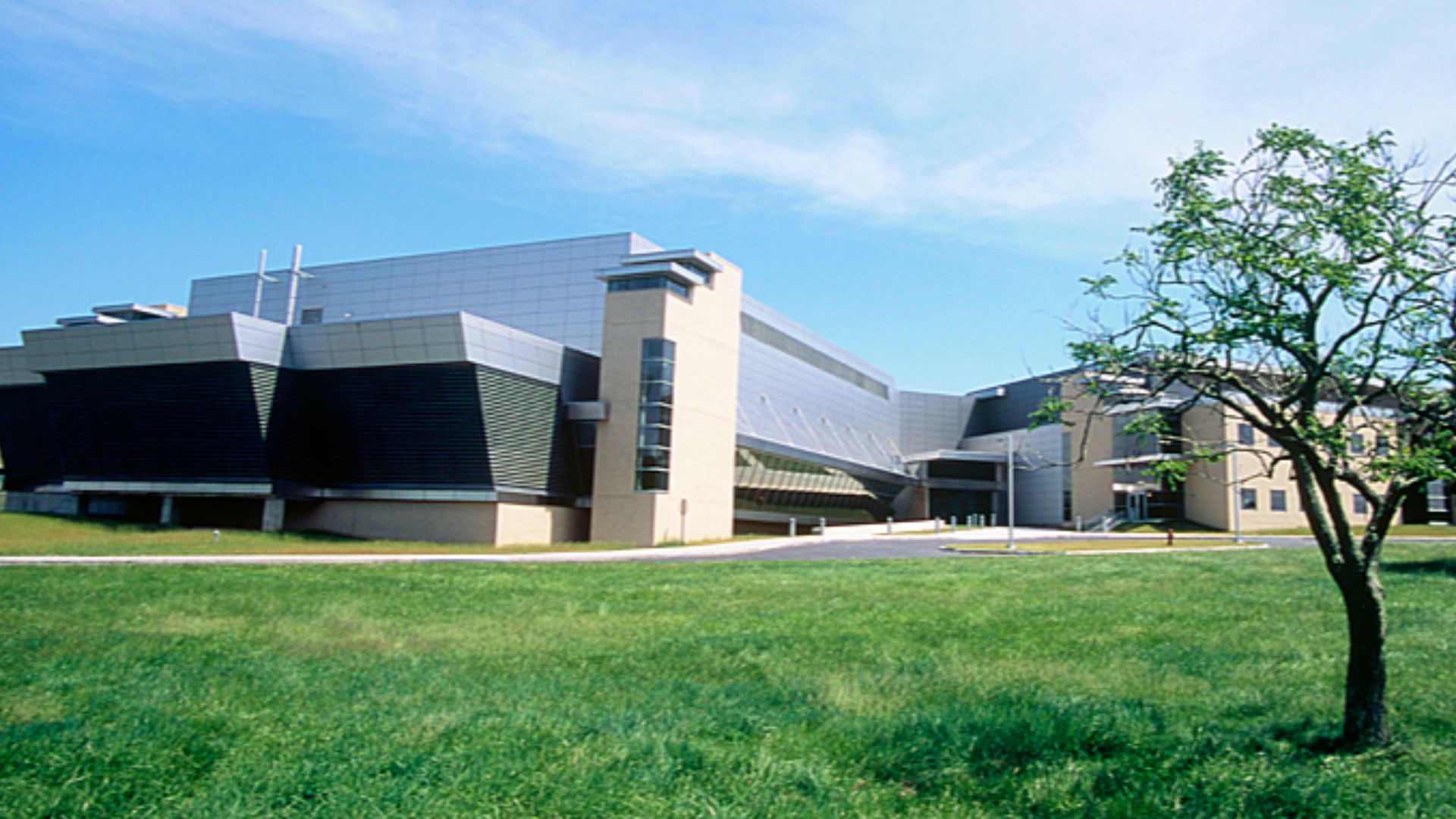 File:NIST AML building.jpg