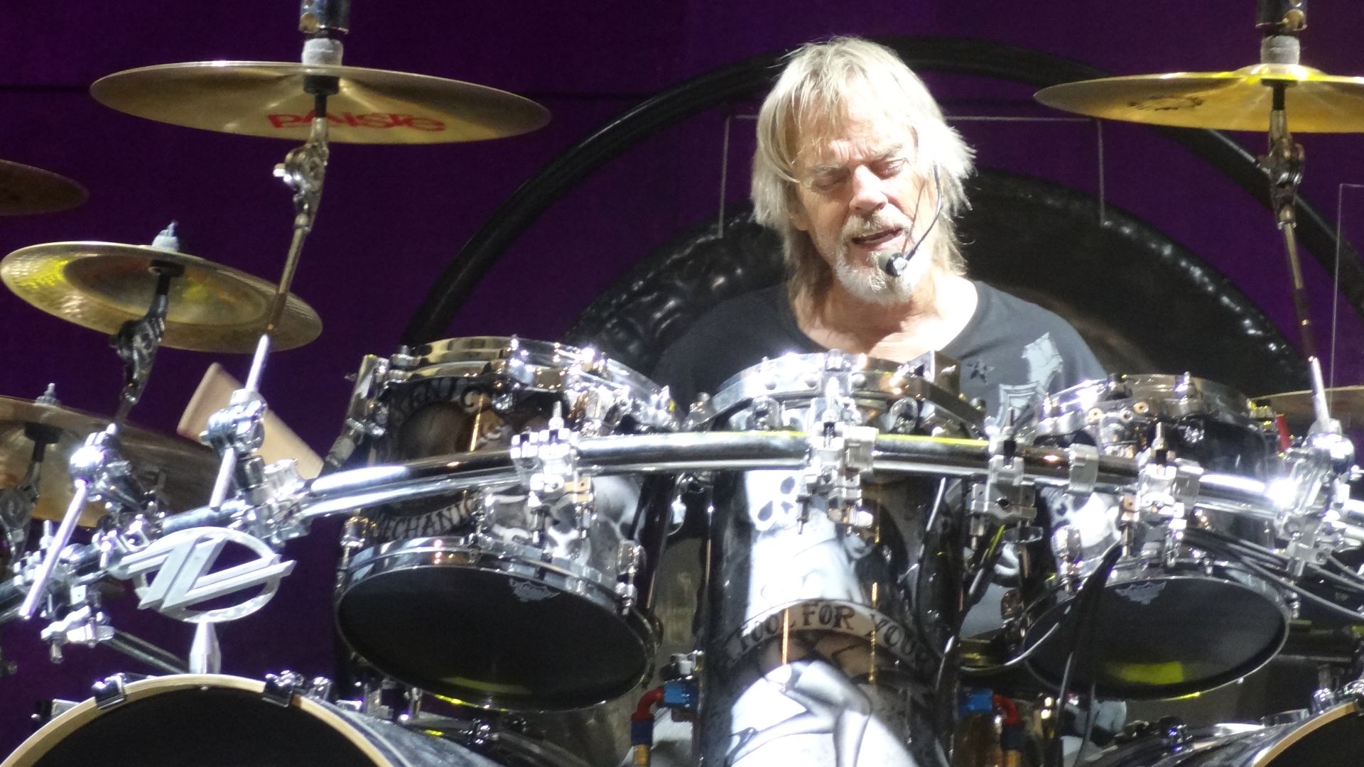 File:Frank Beard 2014.jpg