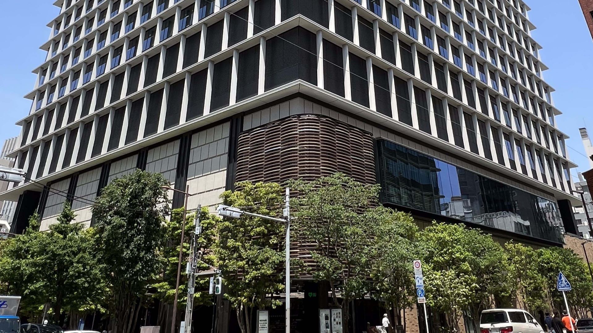 File:KANDA SQUARE 2023-05-18.jpg