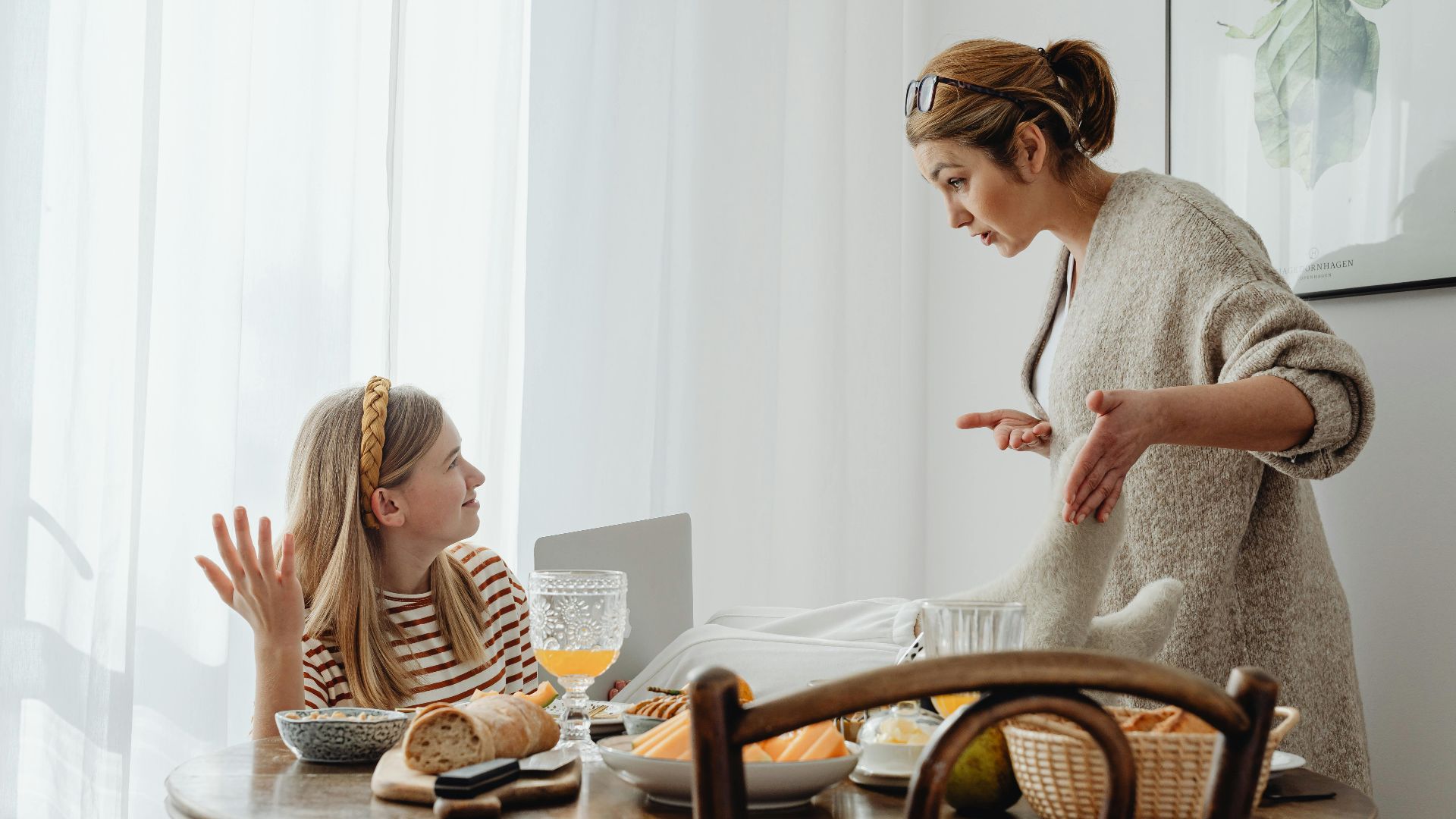 Photo By: Kaboompics.com