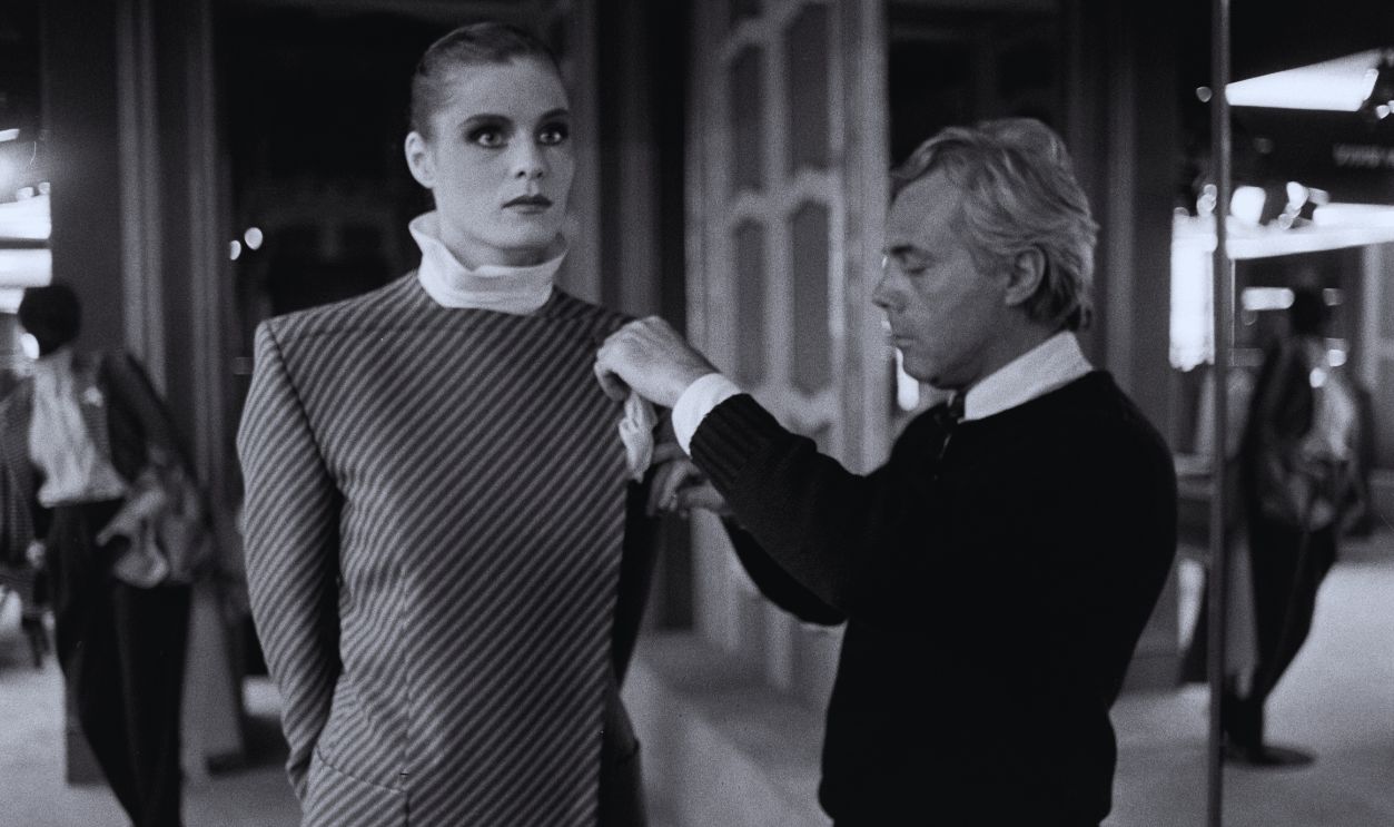 Gettyimages - 1450760864, Armani Fall 1980 Ready to Wear Advance Preview with Designer Designer Giorgio Armani poses for a portrait 