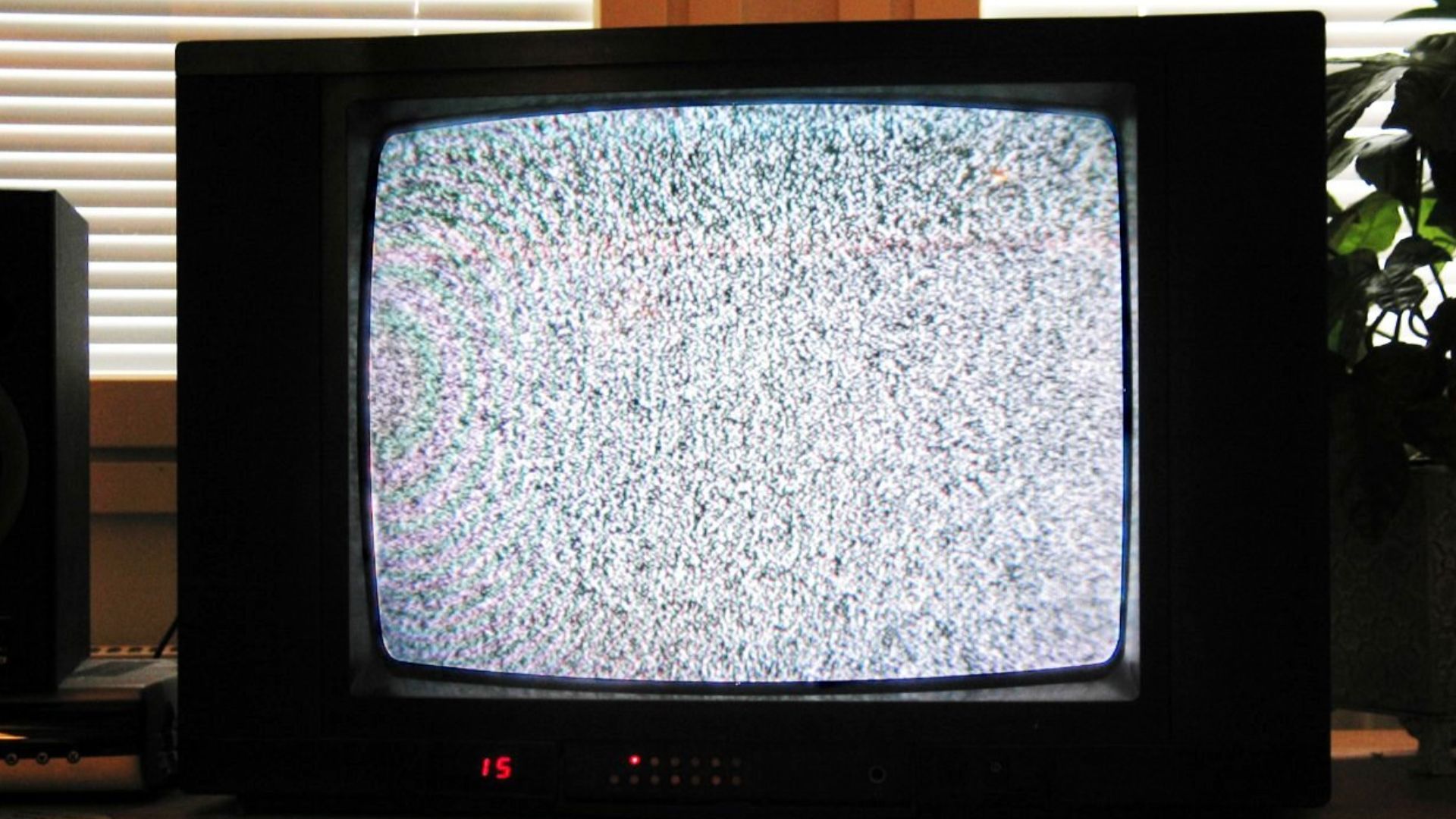 File:TV noise.jpg
