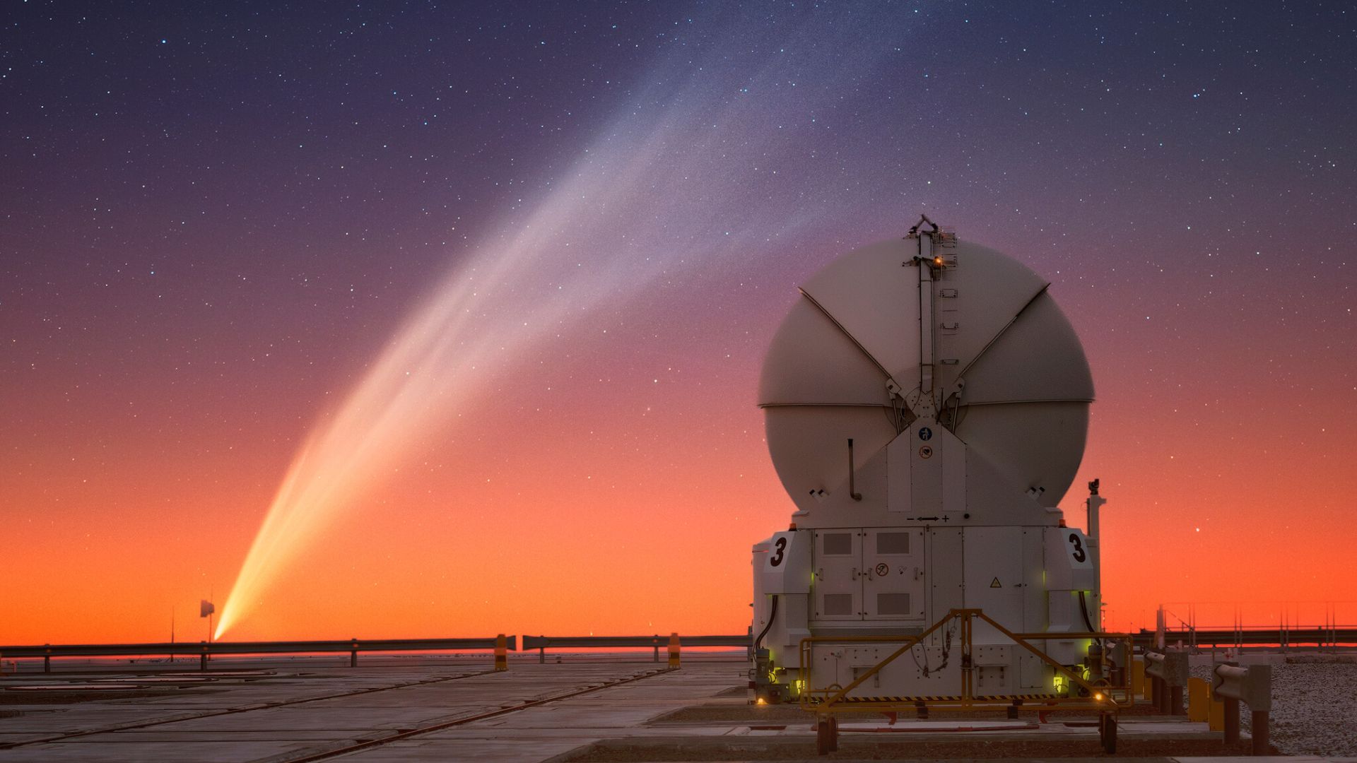 File:A colourful view of comet C-2024 G3 (ATLAS) (potw2505d).jpg