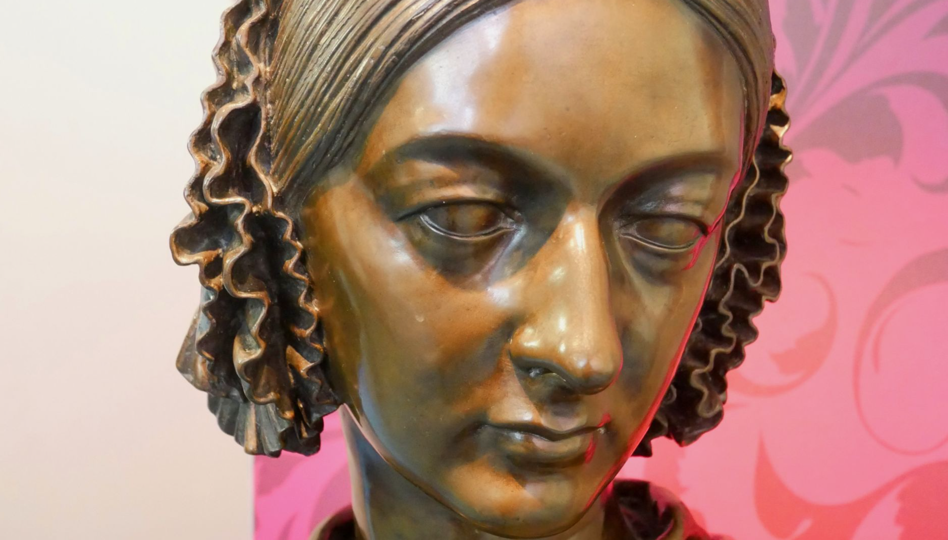 File:Bust of Florence Nightingale in the Florence Nightingale Museum (02).jpg
