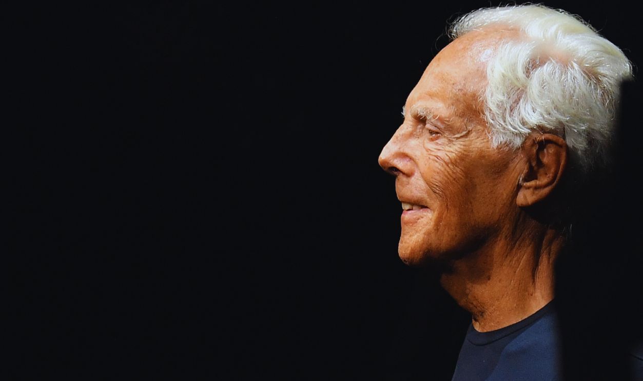 Gettyimages - 1150155022, FASHION-ITALY-EMPORIO-ARMANI Italian fashion designer Giorgio Armani attends the presentation of fashion house Emporio Armani's men's spring/summer 2020 fashion collection in Milan on June 15, 2019. 