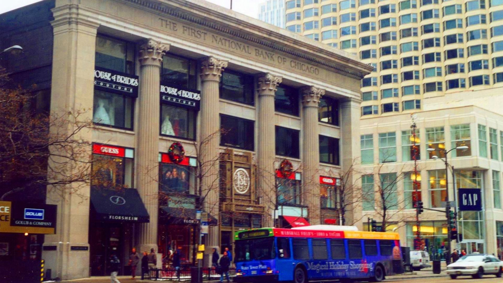 File:First National Bank of Chicago.jpg