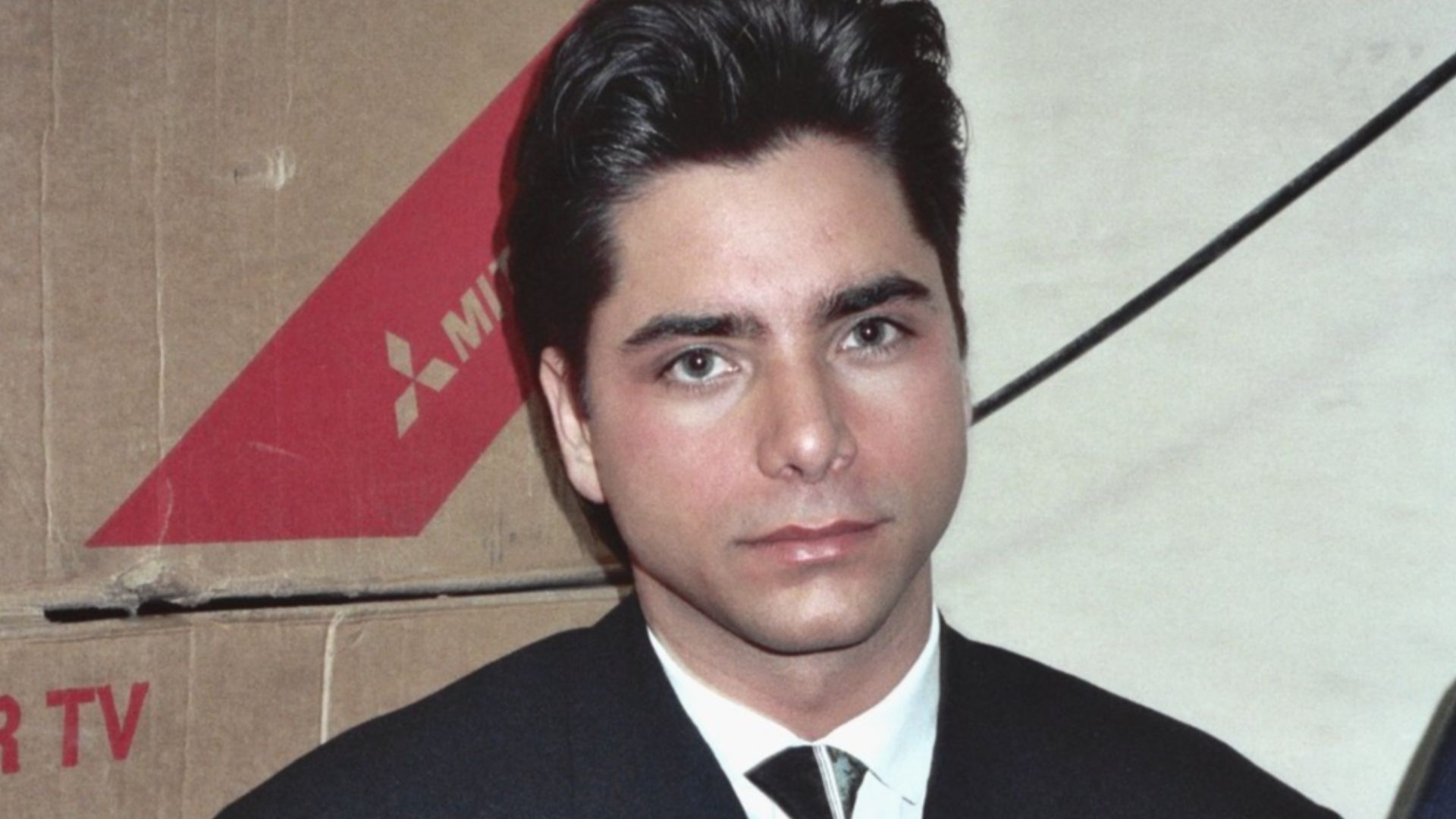 File:John Stamos (2089147778).jpg