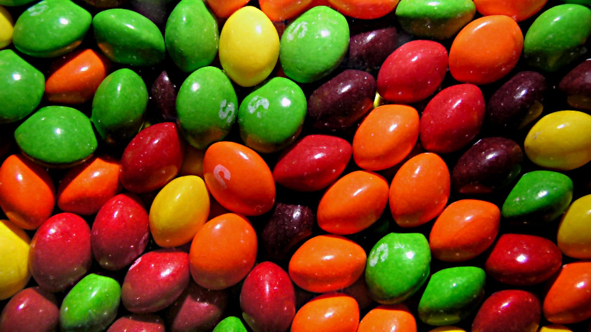 File:Skittles-Louisiana-2003.jpg