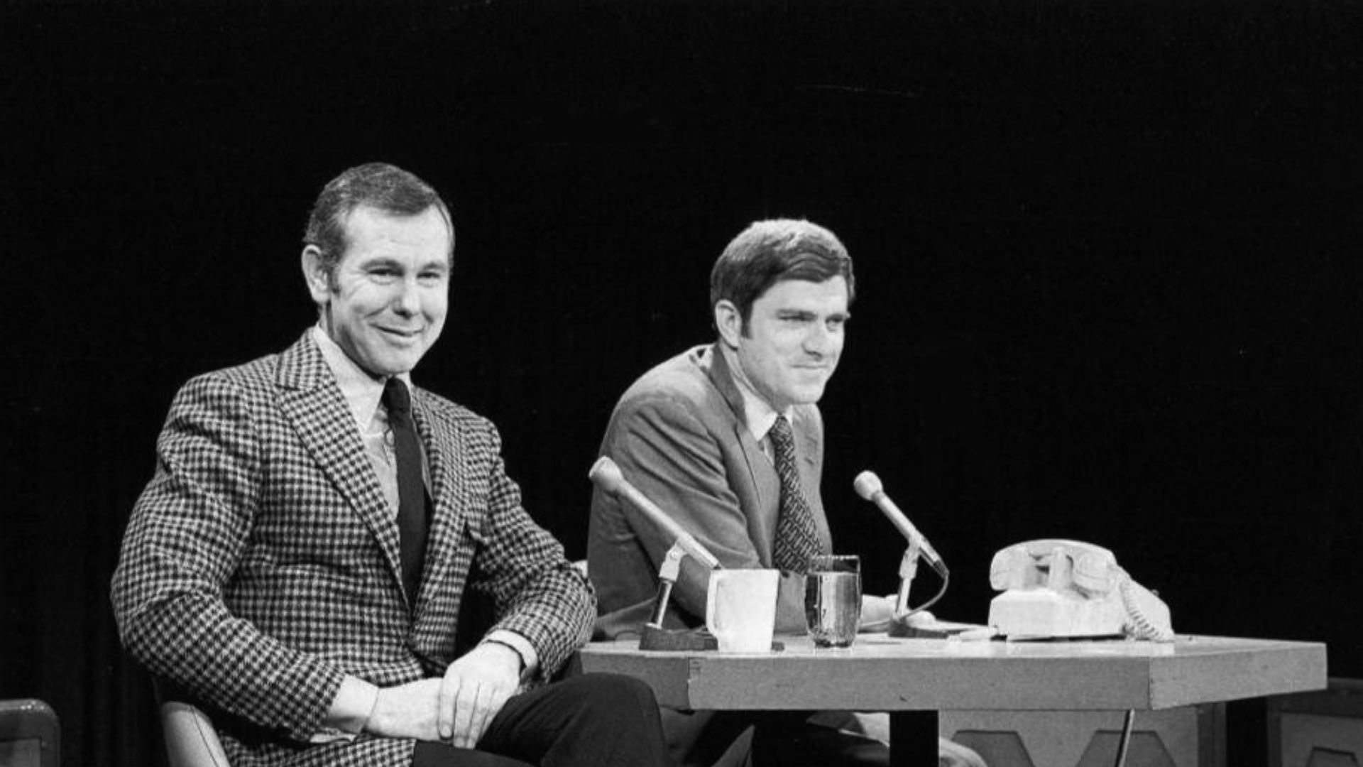 File:Phil Donahue Johnny Carson 1970.JPG