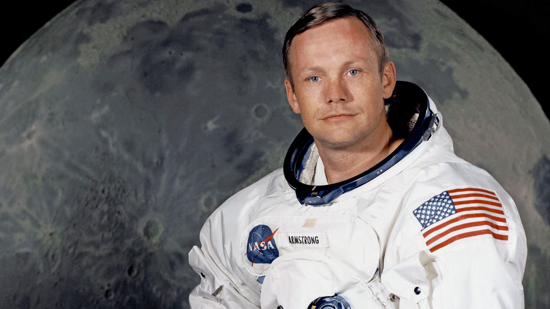 File:Neil Armstrong pose.jpg