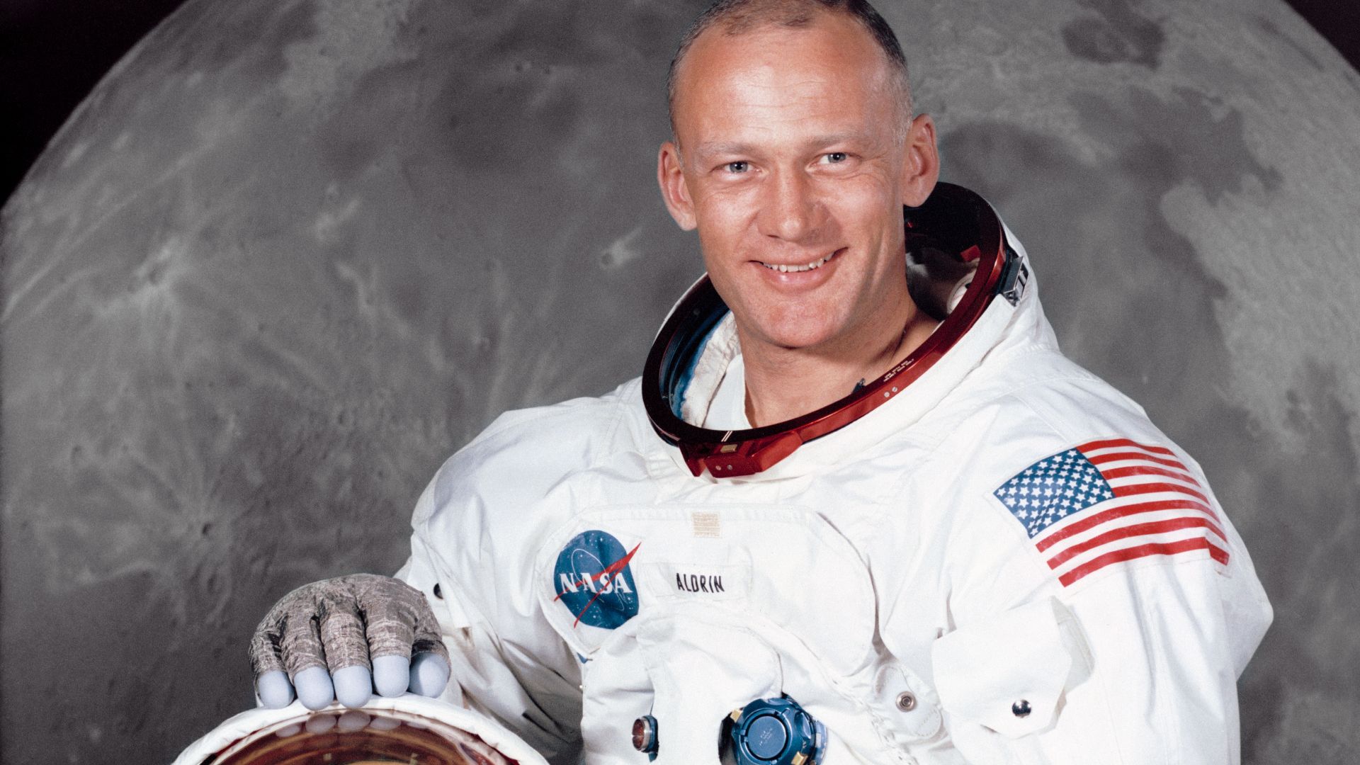 File:Buzz Aldrin.jpg