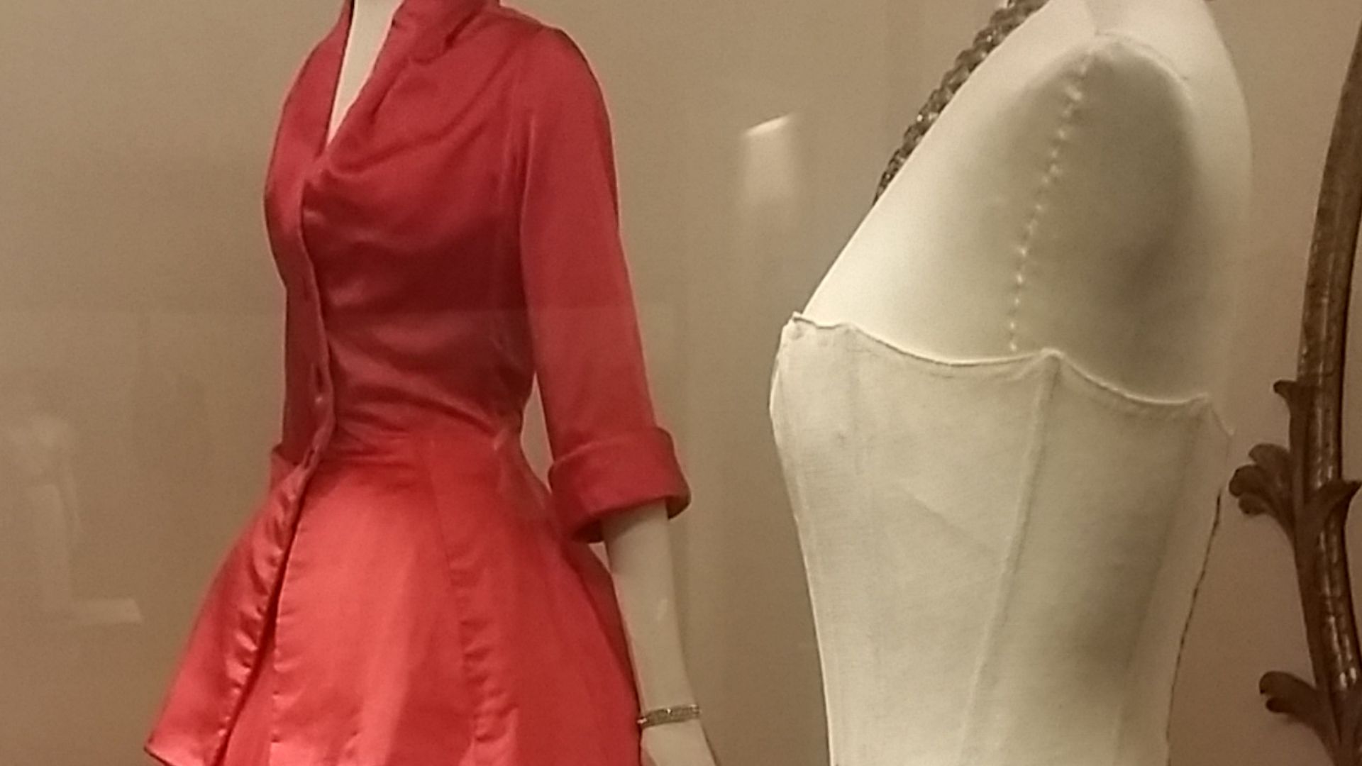 File:Christian Dior evening gown called