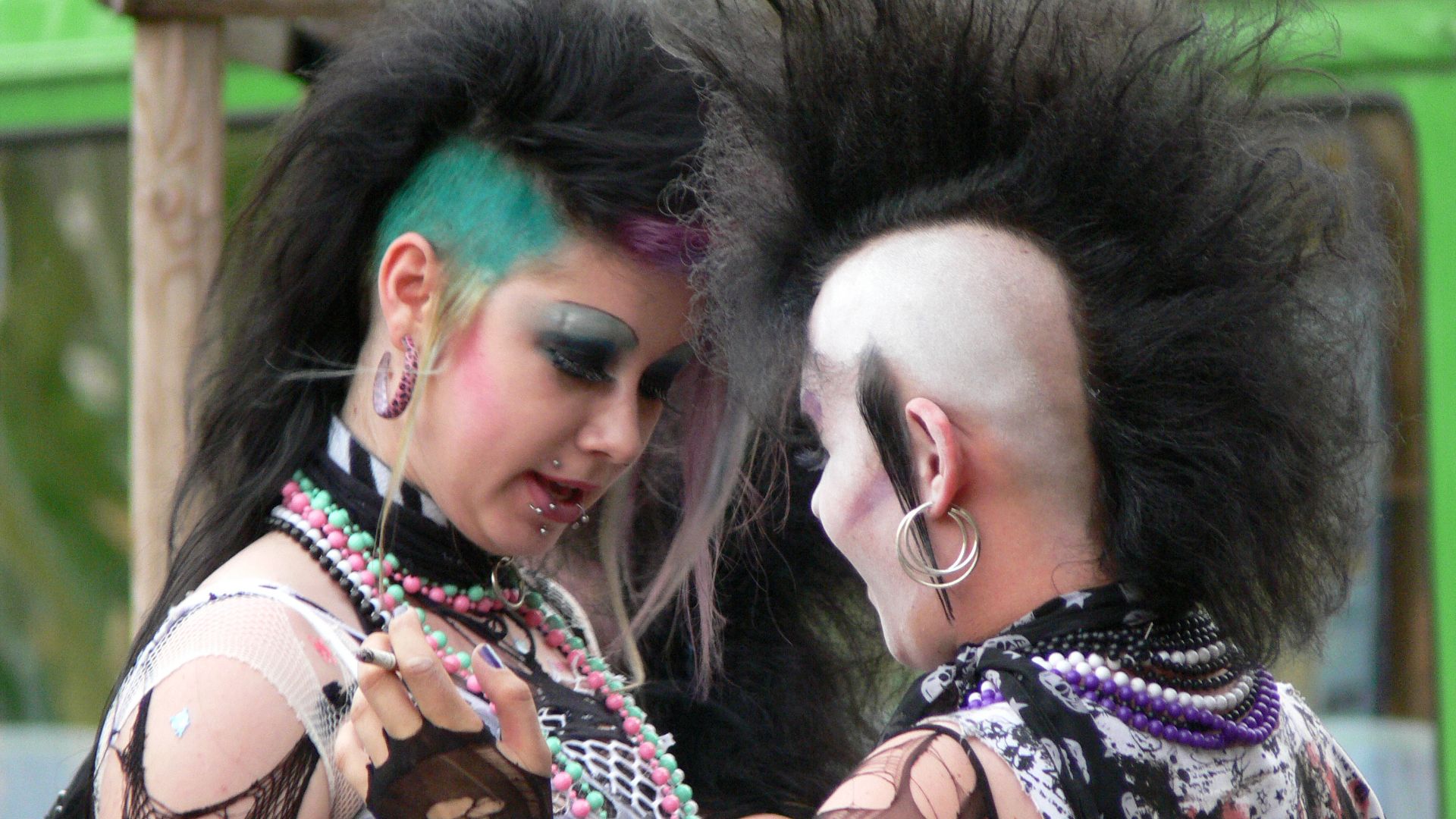 File:Wave Gotik Treffen 2007.jpg