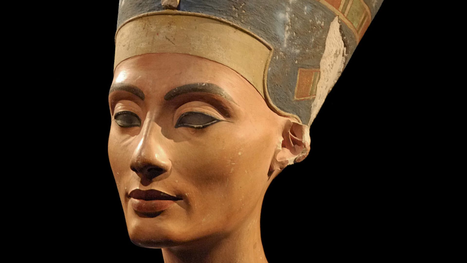 File:Nofretete Neues Museum.jpg