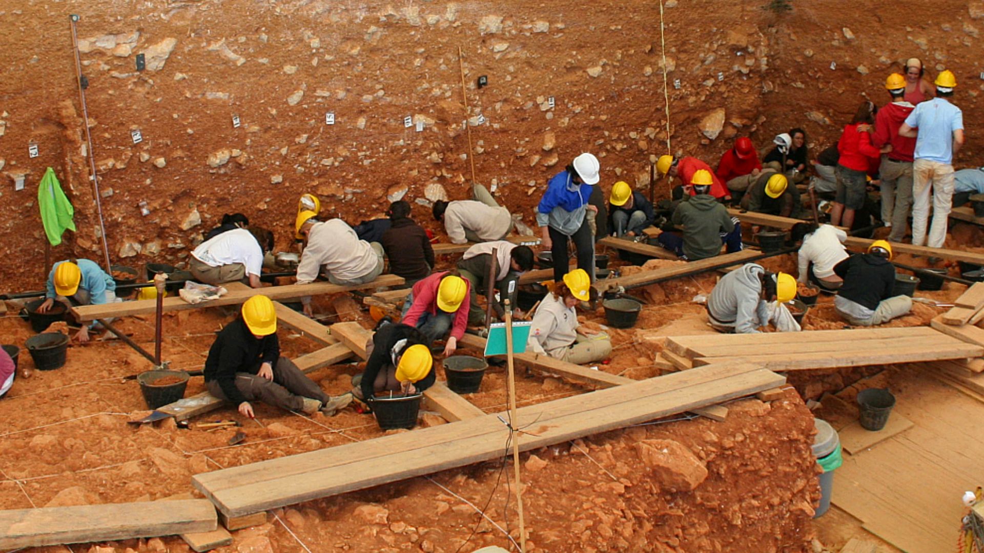 File:Dolina-Pano-3 (cropped).jpg