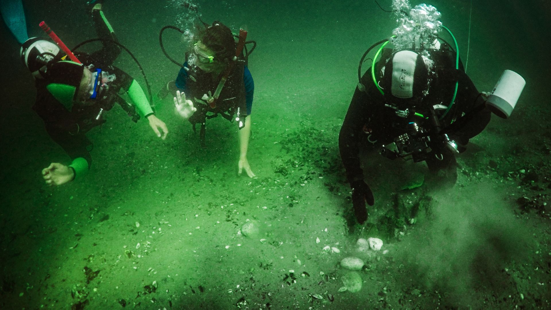 File:Black Sea Underwater Archeologiclal Expedition of NAS.jpg