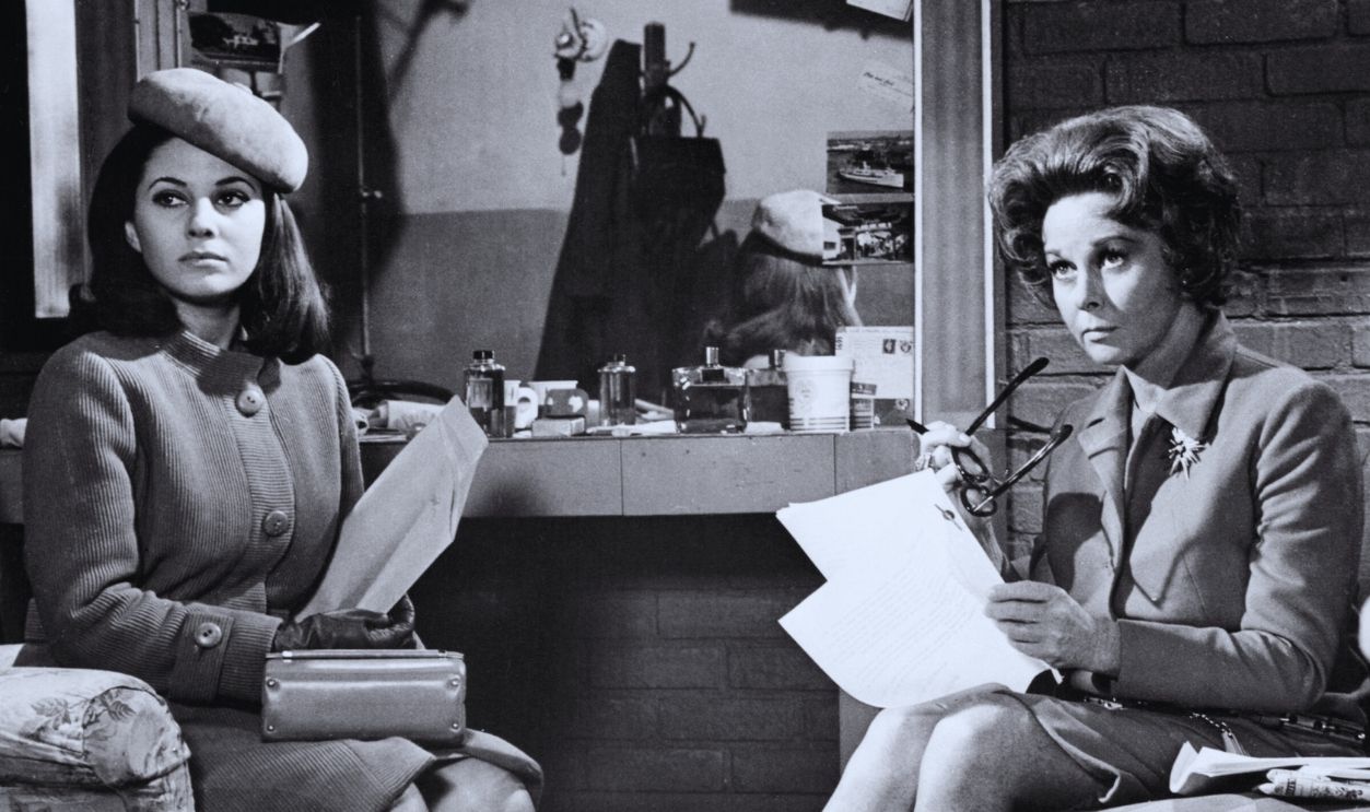 Gettyimages  - 686940561, Valley of the Dolls