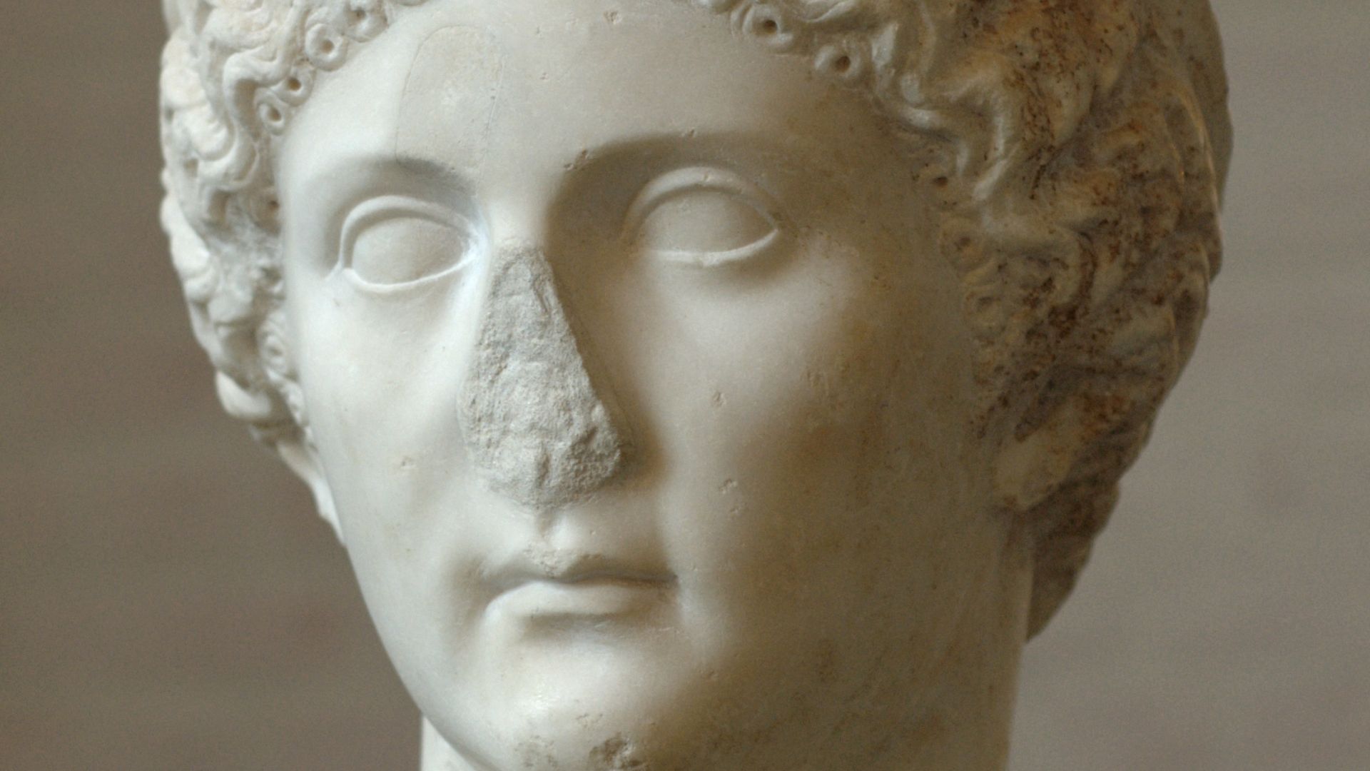 File:Head Drusilla Glyptothek Munich 316.jpg