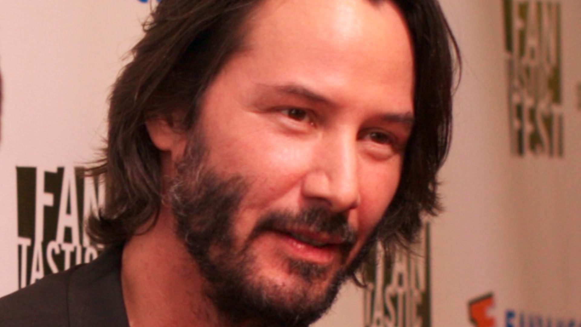 File:Keanu Reeves and Tiger Chen, red carpet for Man of Tai Chi (10614803564).jpg