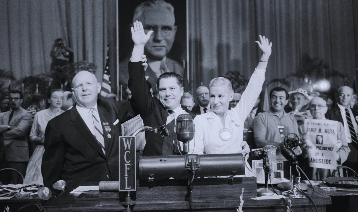 Gettyimages - 515031512, James Hoffa and Wife with Arms Raised