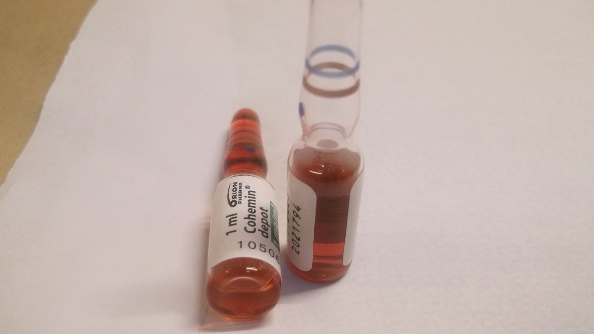 File:B12 vitamin ampoules.jpg