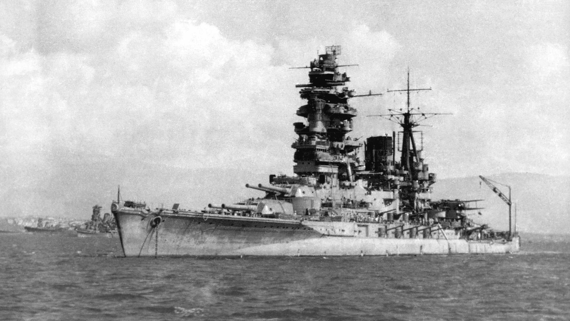 File:Japanese Battleship Nagato 1944.jpg