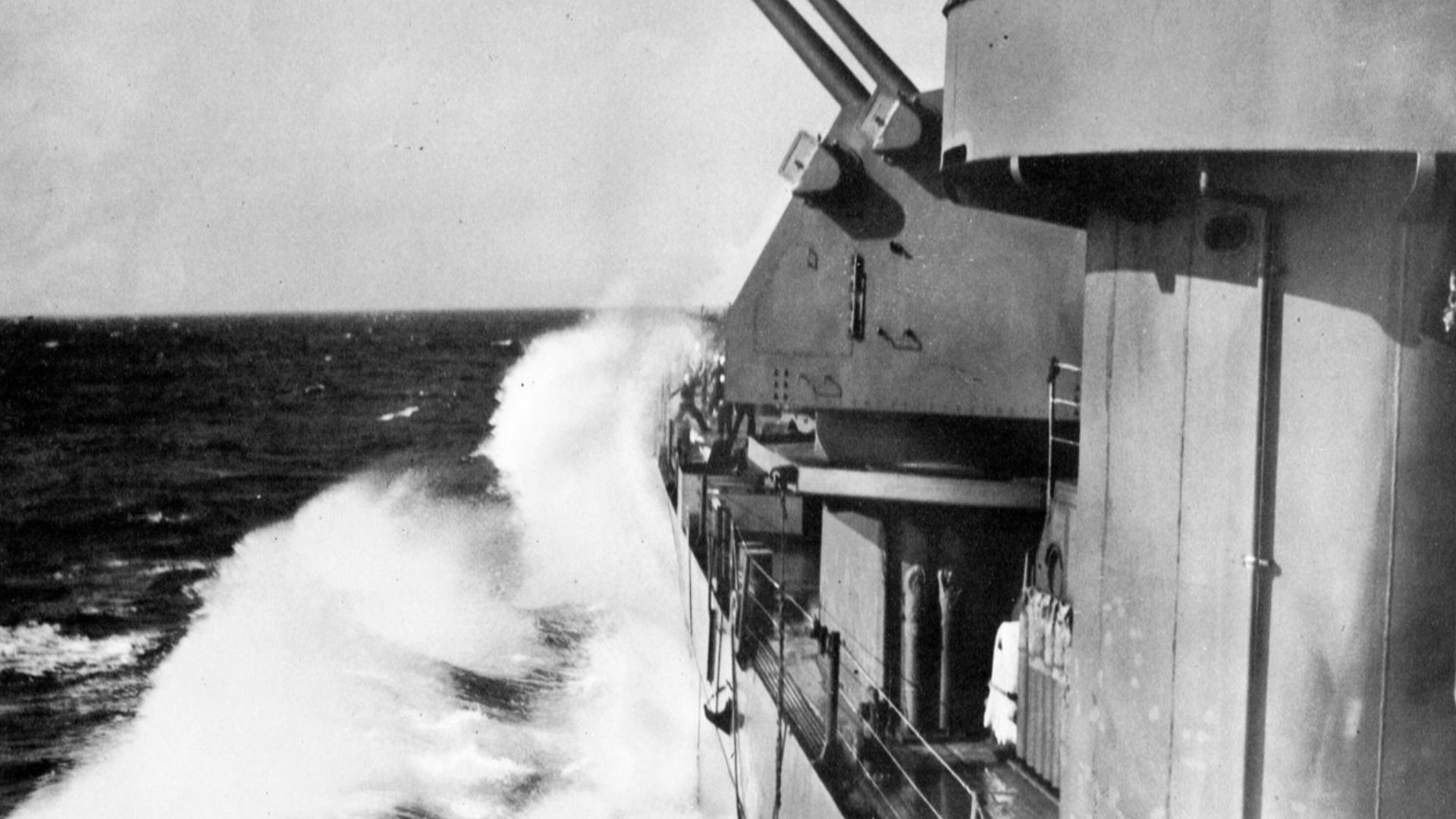 File:View from USS Biloxi (CL-80) in December 1944.jpg