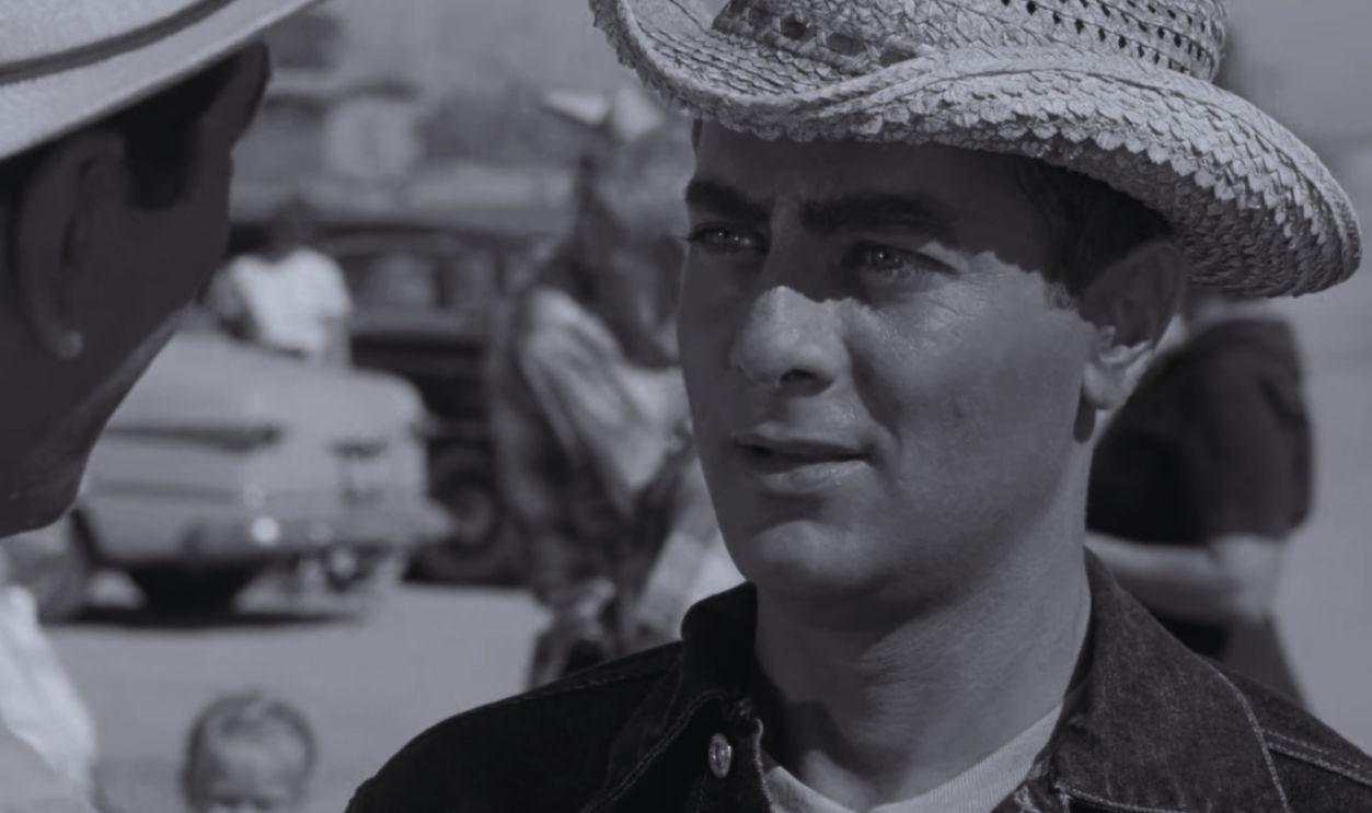 Screenshot from The Outsider (1961)