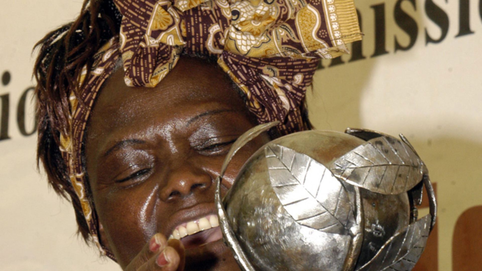 File:Wangari Maathai.jpg