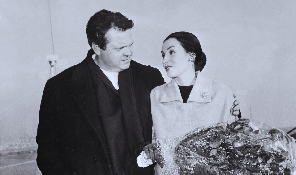 Gettyimages - 106500995, Orson Welles And His Wife Paola Mori 1955