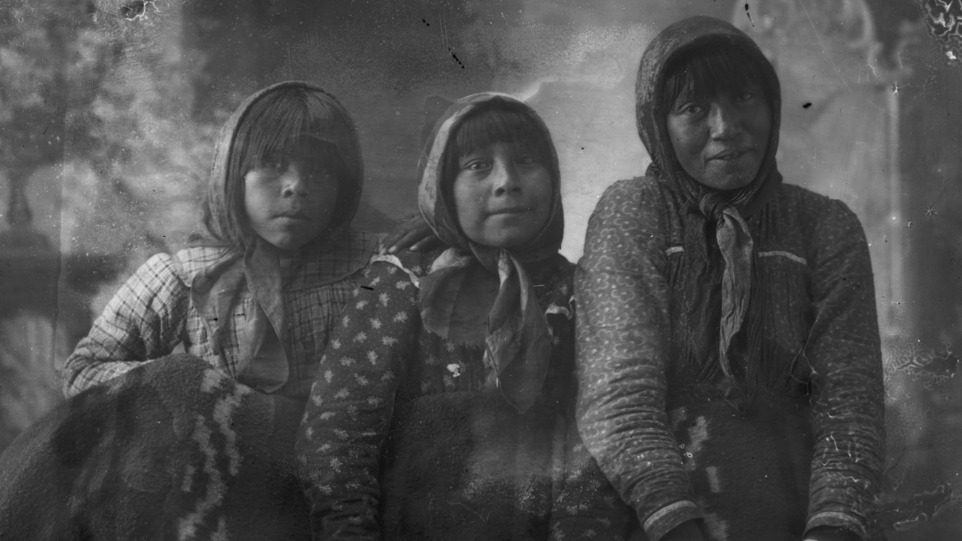 File:Paiute women.jpg