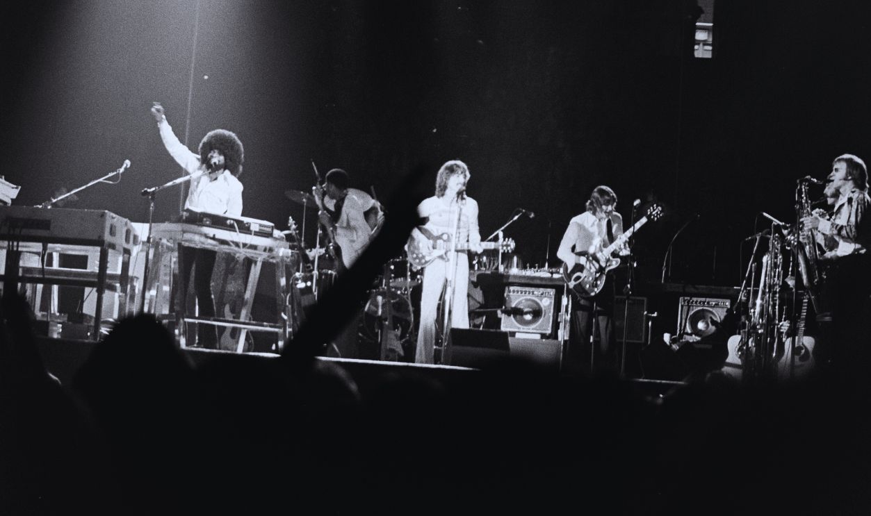 Gettyimages - 	1449181888, George Harrison Concert - Los Angeles