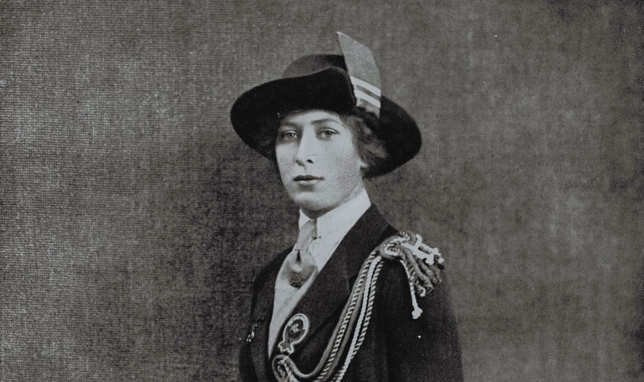 Gettyimages - 1056356320, Mary, Princess Royal and Countess of Harewood Mary (1897-1965), Princess Royal and Countess of Harewood, in her uniform as president of the British Girl Guide Association, photograph from da The Illustrated London News, vol 157, no 4262, December 25, 1920. 