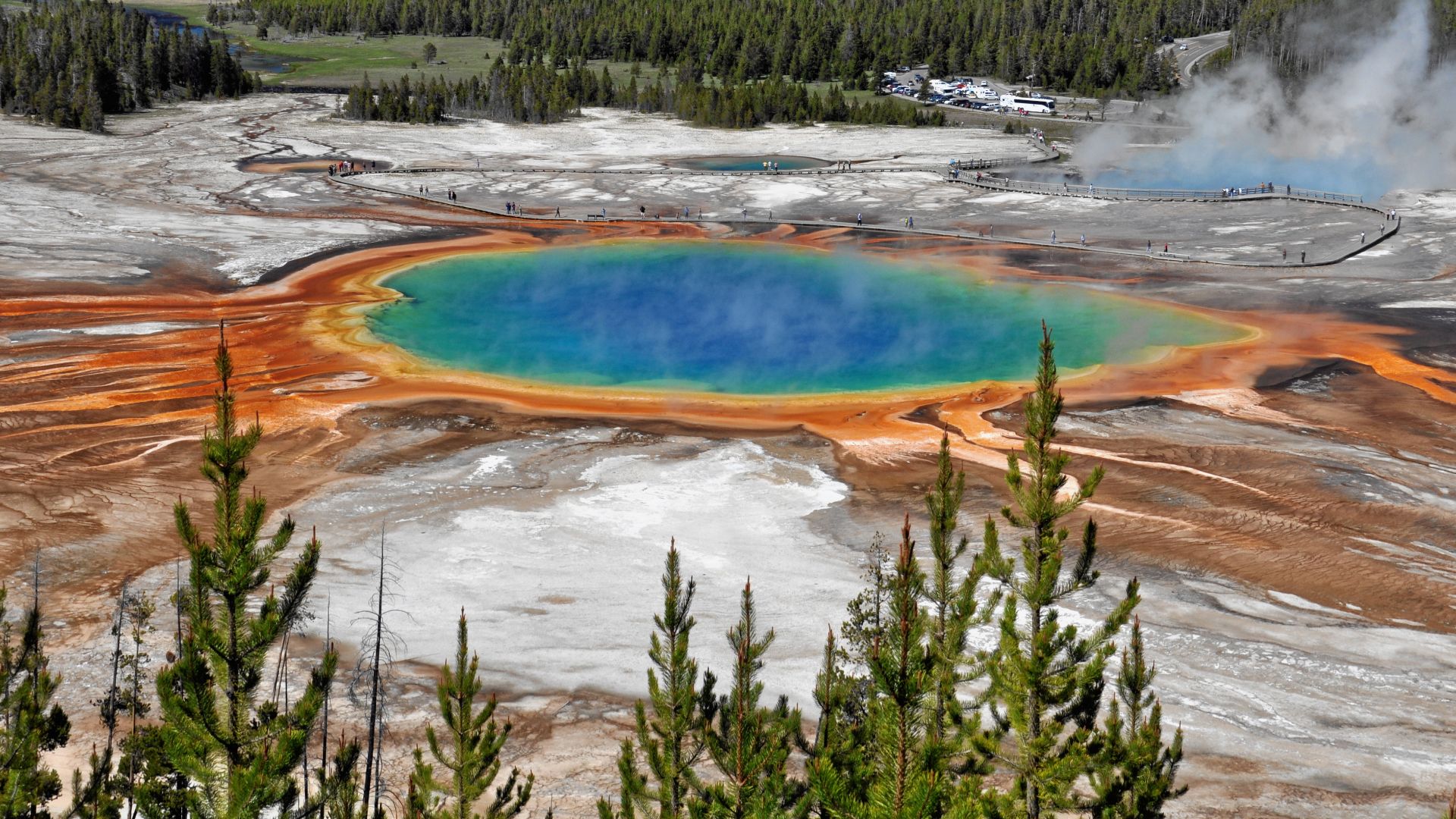 File:Grand Prismatic Spring 2013.jpg