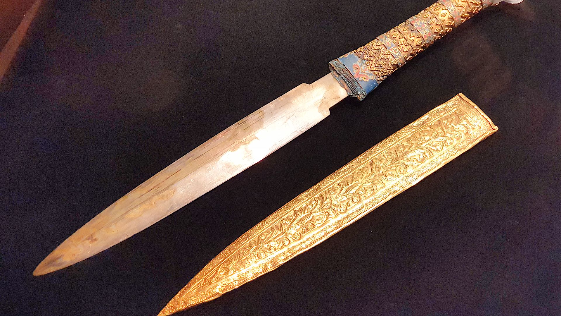 File:2024-12-20 15-29-16 CZ PRG Tutankhamun exhib JHe N9.jpg