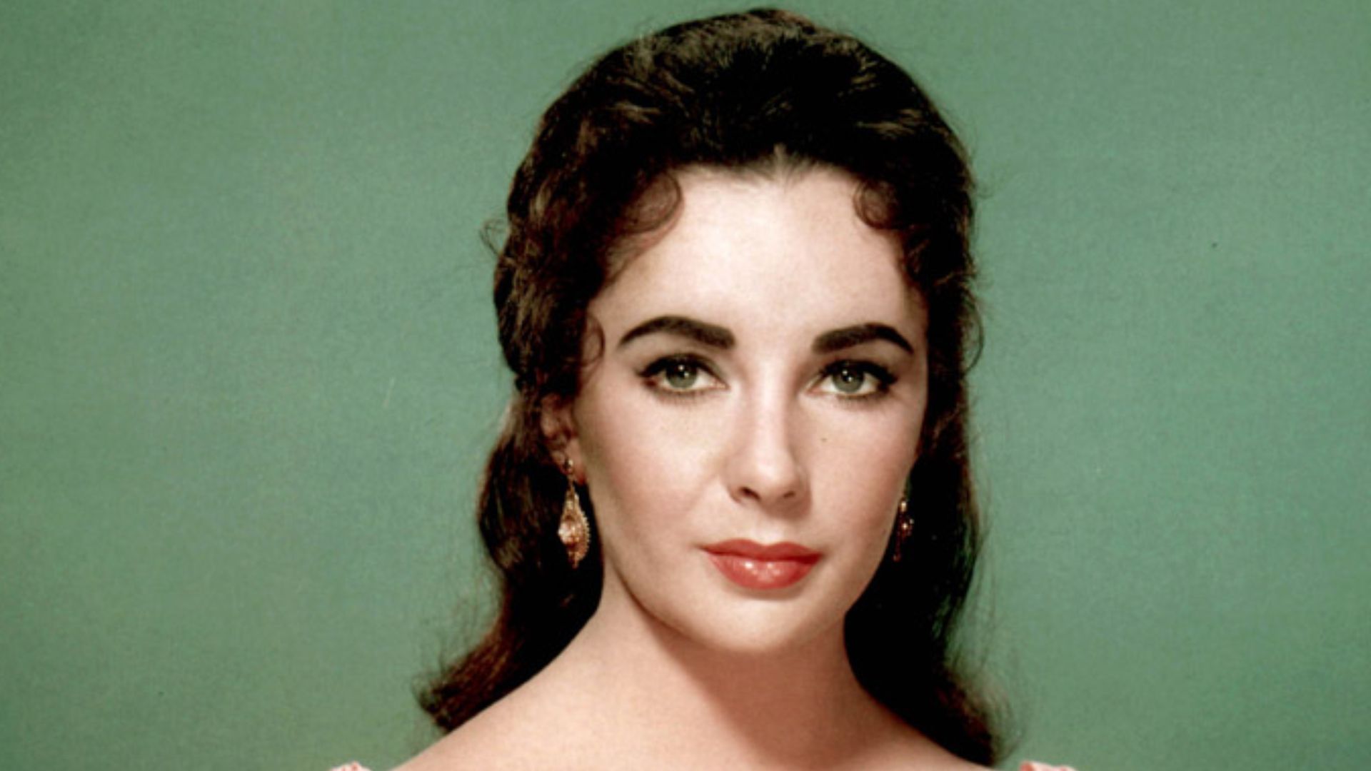 File:Elizabeth Taylor (1545211989).jpg