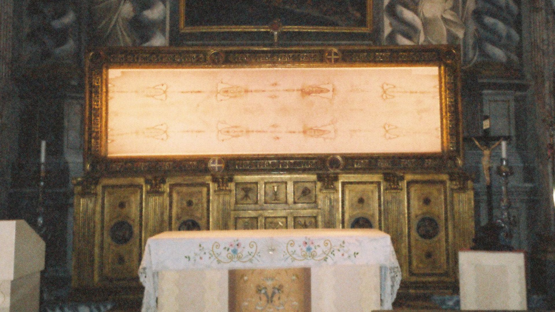 File:TurinHolyShroud.jpeg