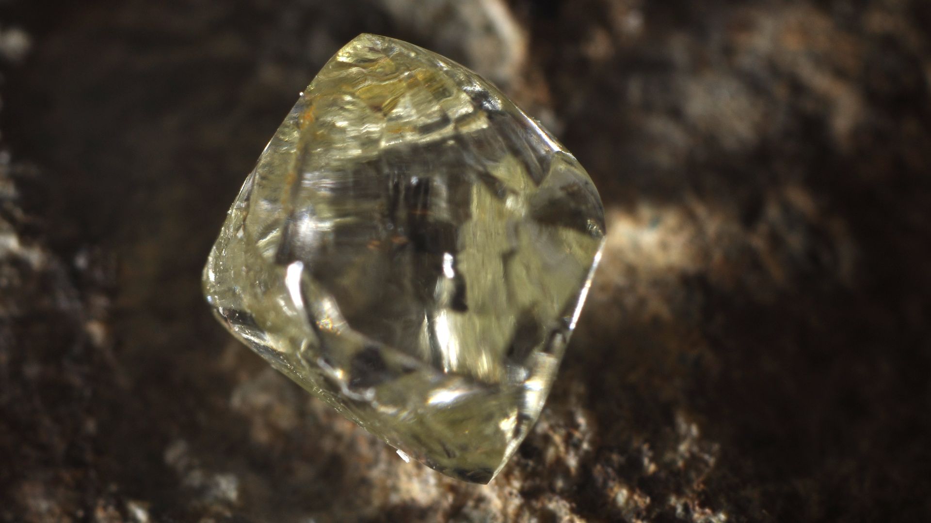 File:Diamond 4.jpg