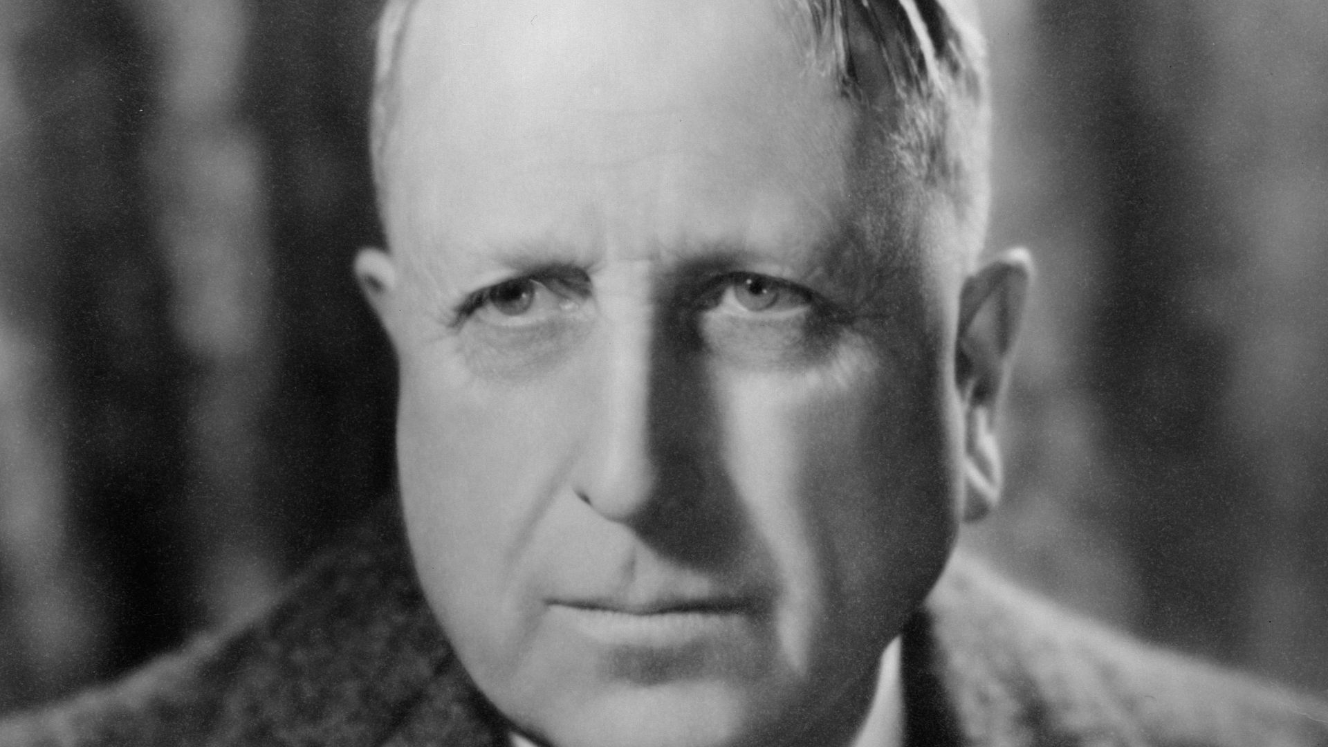 File:William Randolph Hearst, 1942 Trim Alt.jpg