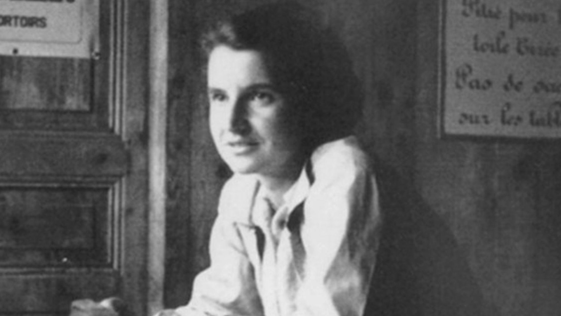 File:Rosalind-franklin-in-paris.jpg