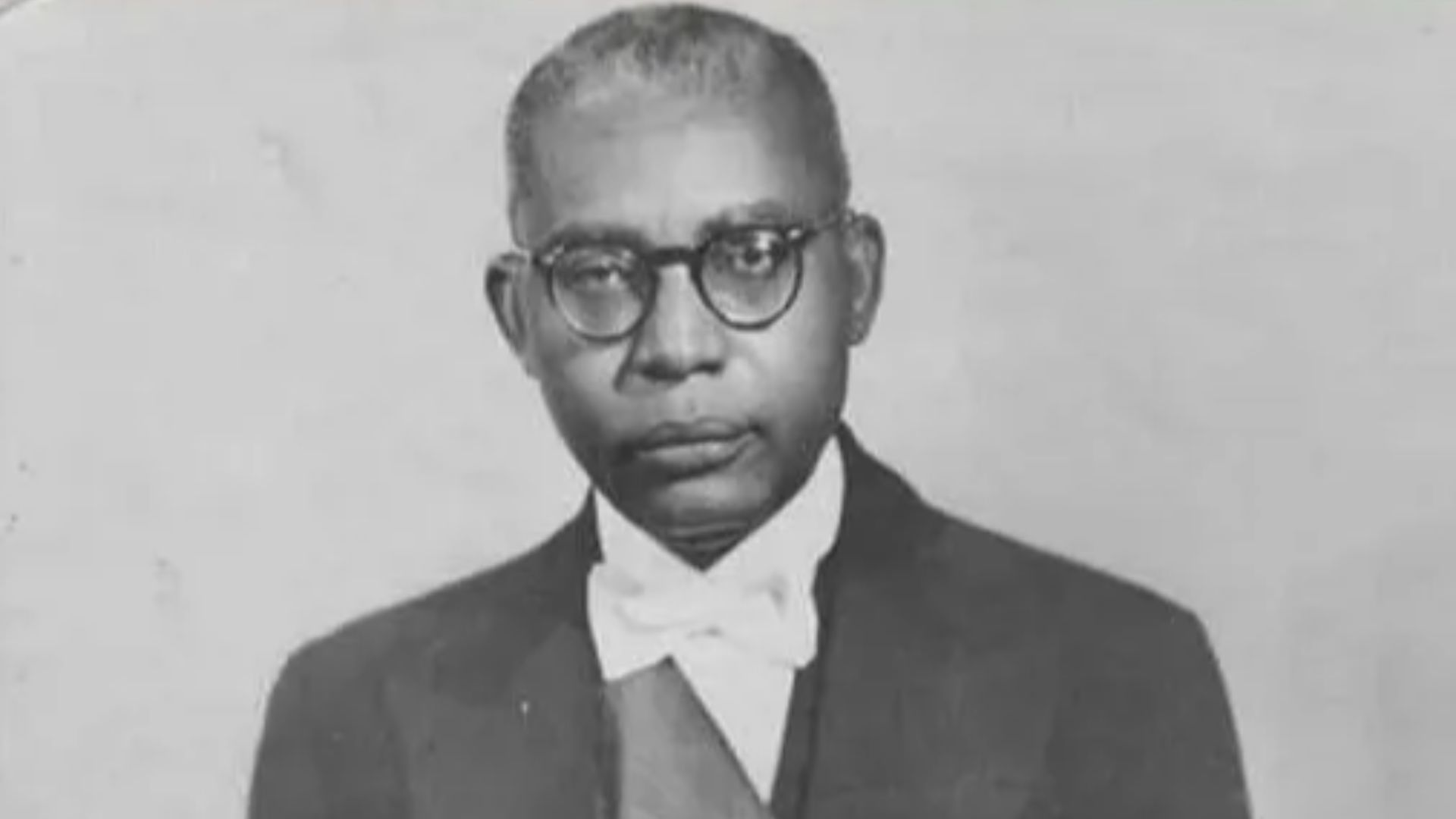 File:François Duvalier Presidential Portrait (1957).png