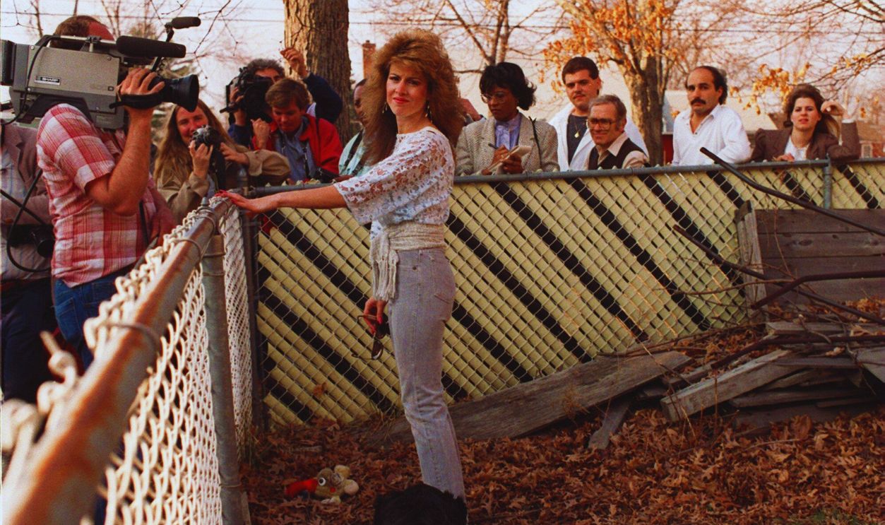 Gettyimages - 1072791912, Jessica Hahn appears in front of media, 1987 