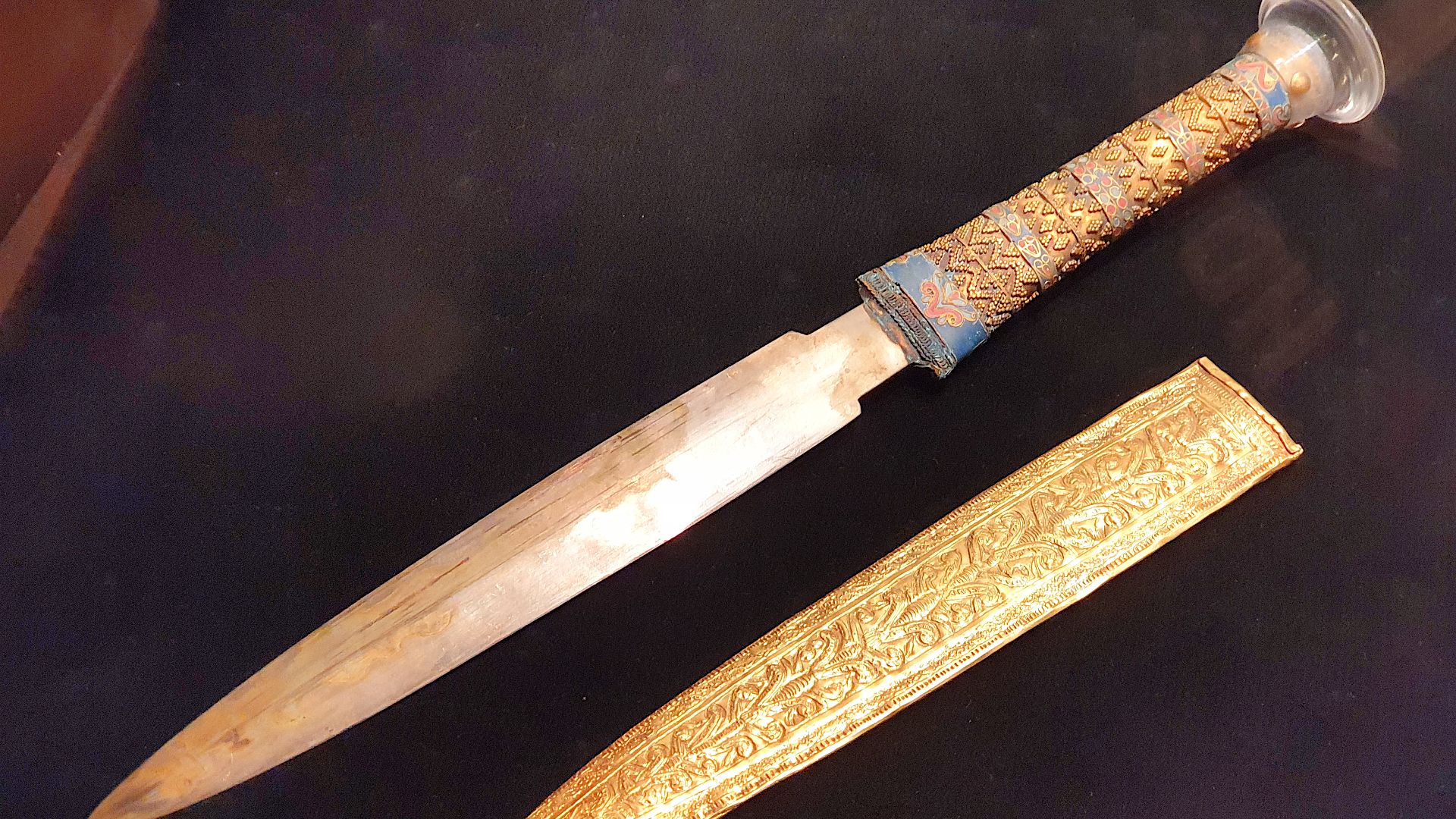 File:2024-12-20 15-29-16 CZ PRG Tutankhamun exhib JHe N9.jpg