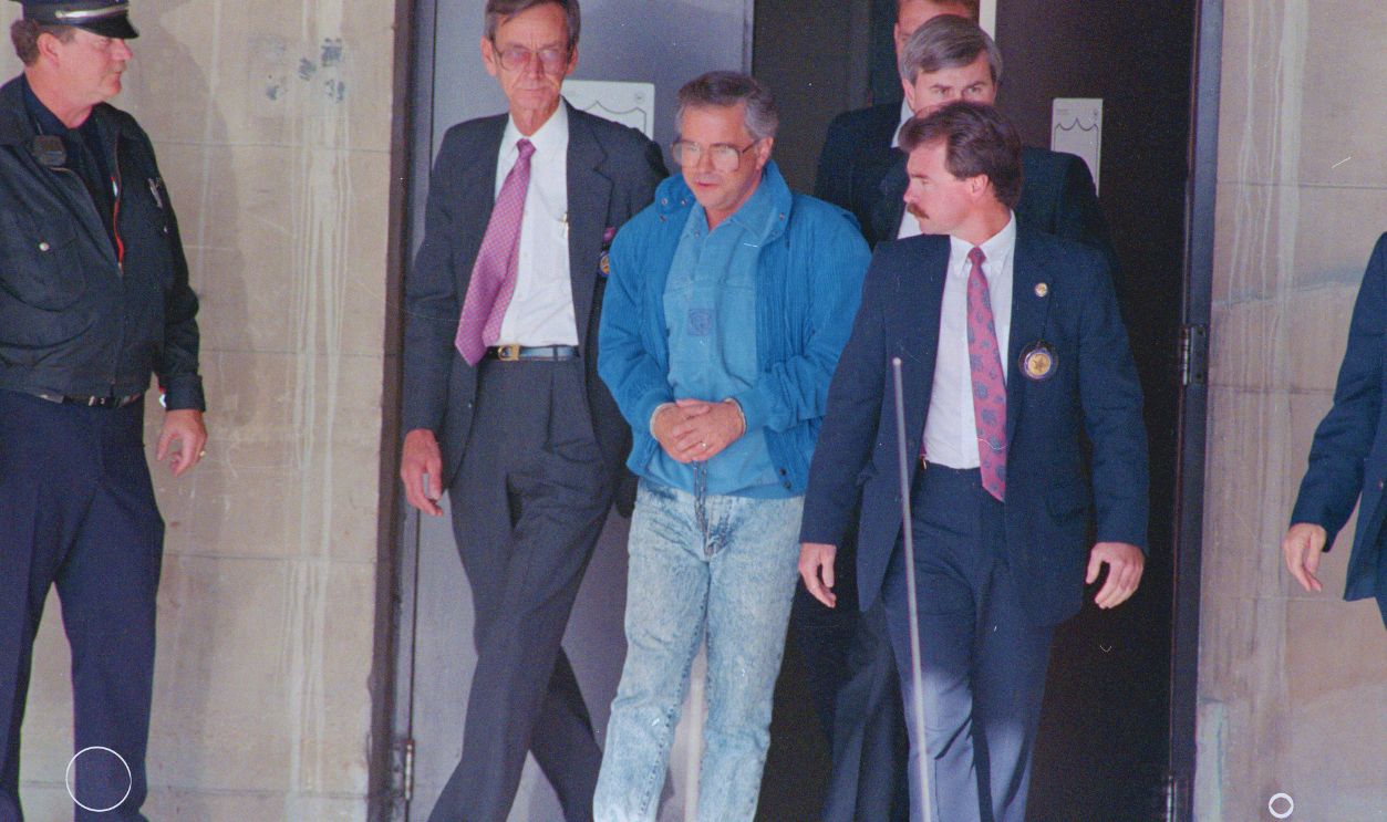Gettyimages - 875647112, Jim Bakker Deposed TV evangelist Jim Bakker in chains after sentencing for fraud.  