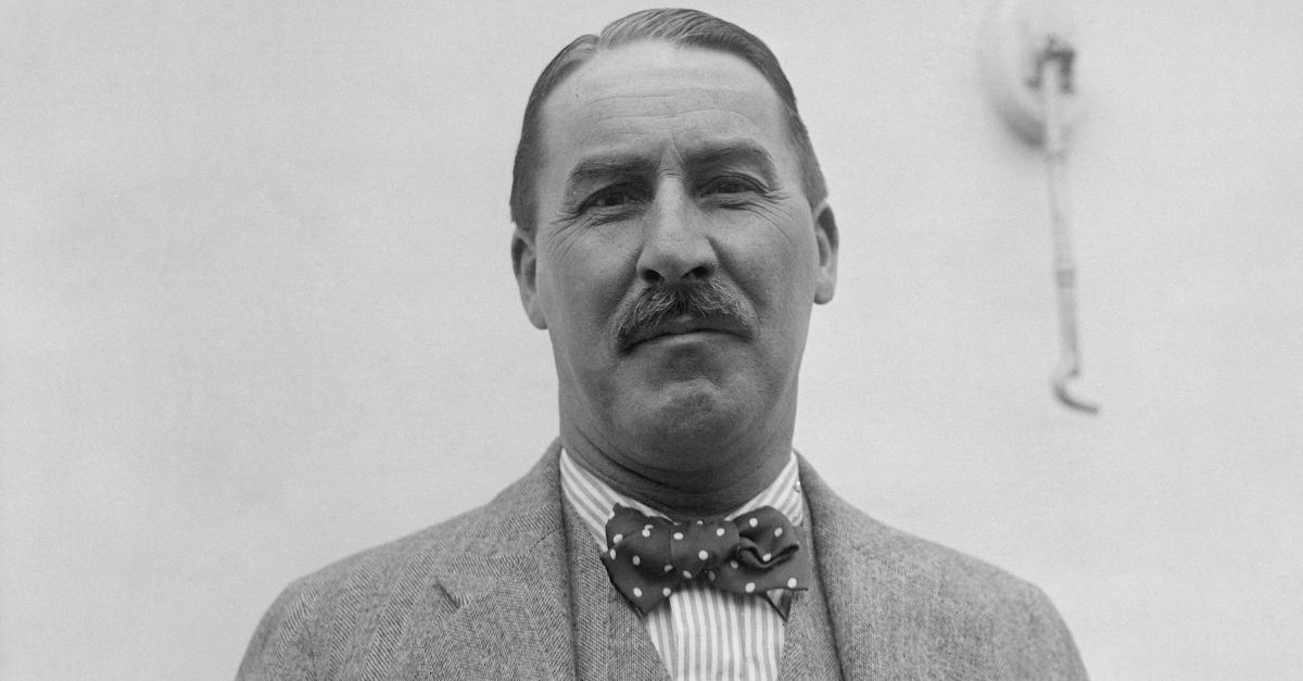 515131964 Howard Carter - Fb