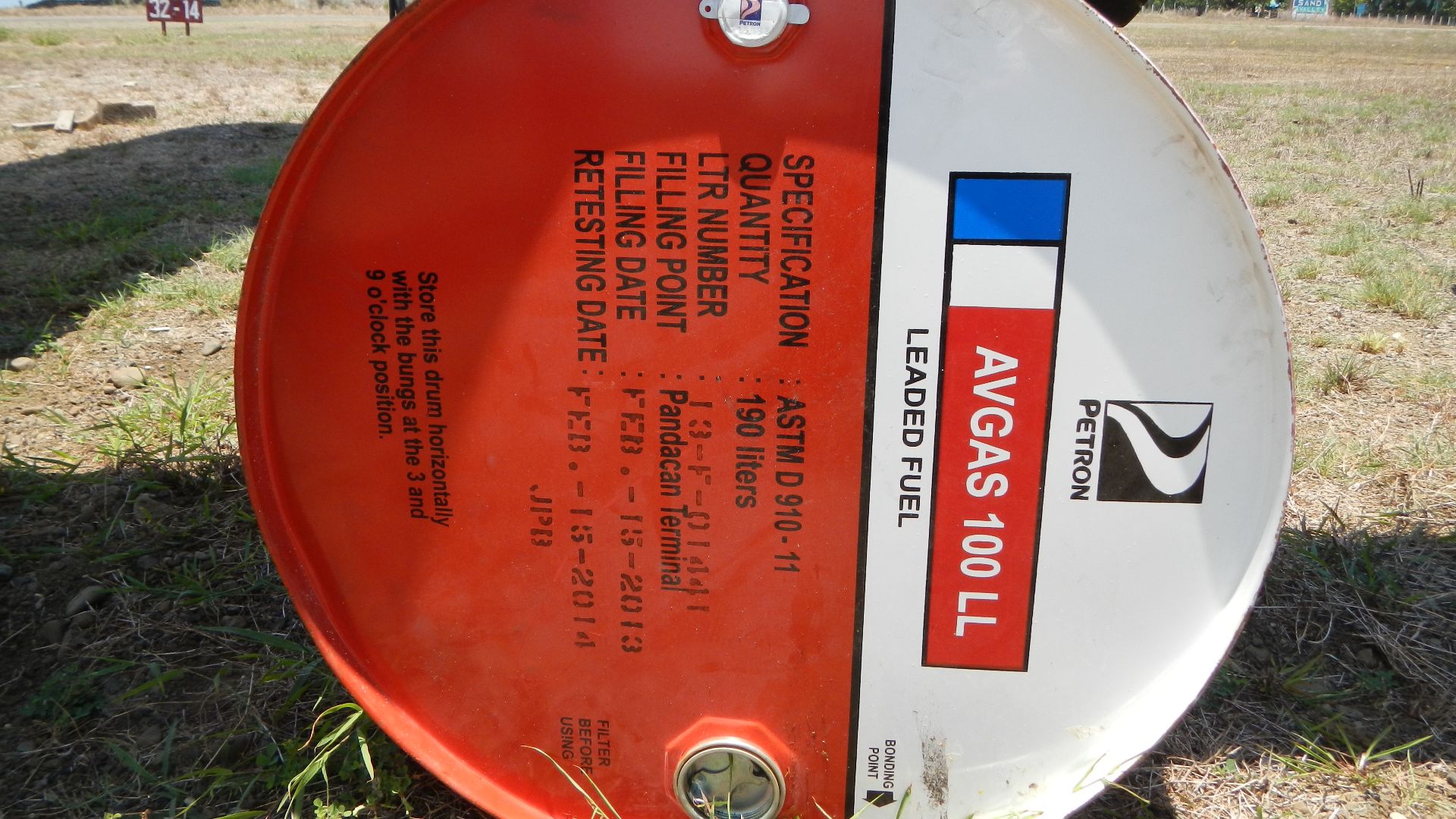 AVGAS 100 LL Petron Leaded fuel  190 liters  ASTM D  910-11 - Avgas[1] (aviation gasoline, also known as aviation spirit in the UK) is an aviation fuel used to power piston-engine aircraft. Avgas is distinguished from mogas (motor gasoline), which is the 