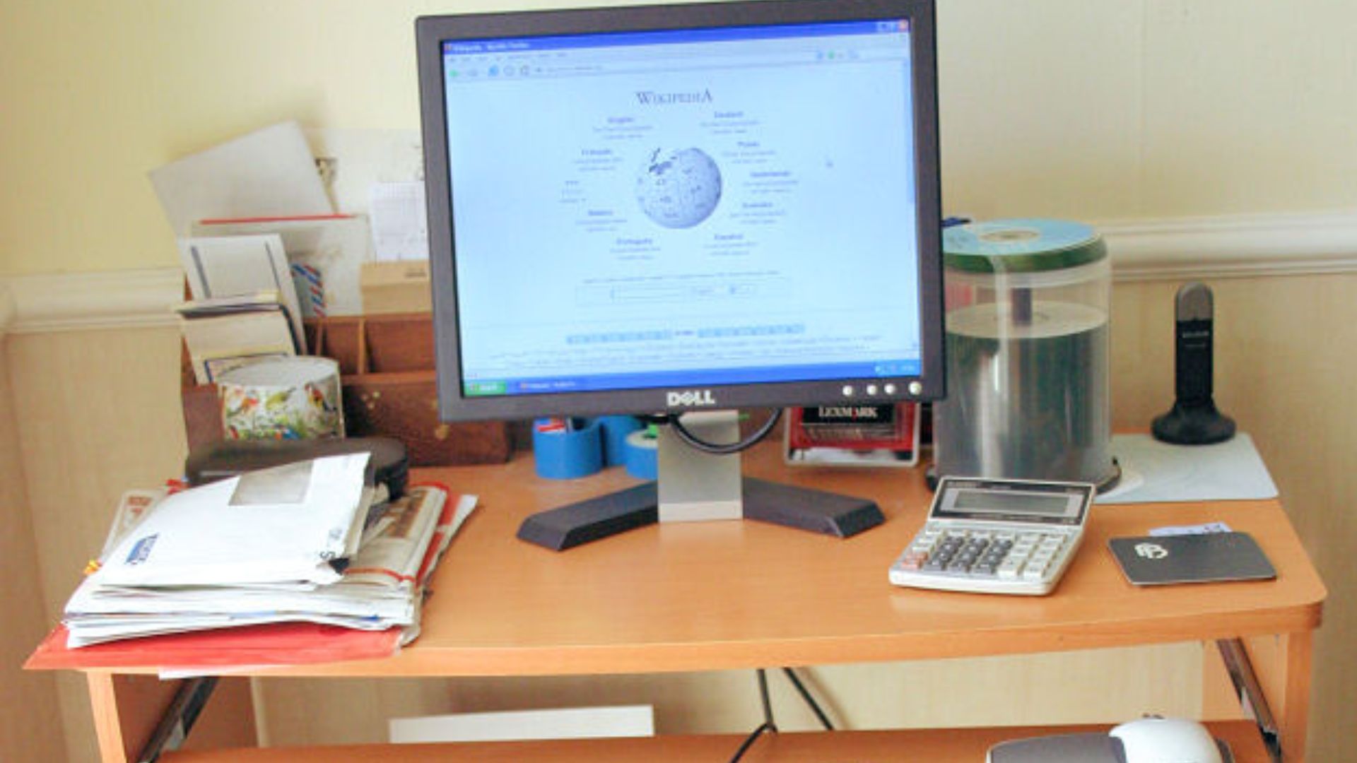 Typical Dell home user workstation