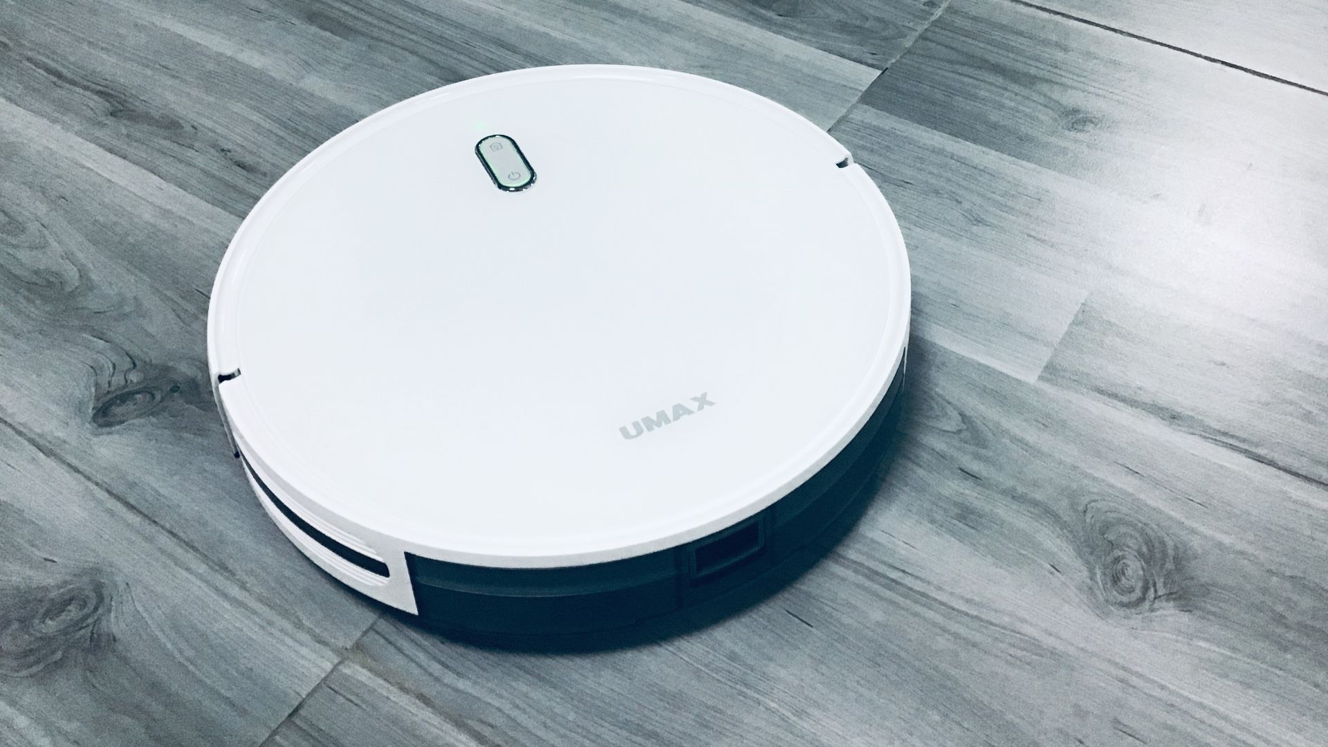 UMAX U-Smart Robot Vacuum