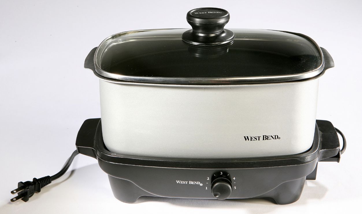 The West Bend 5 Quart Oblong Slow Cooker model @@# 84905 is photographed in the Los Angeles Times via Getty Images studio on February 2, 2009